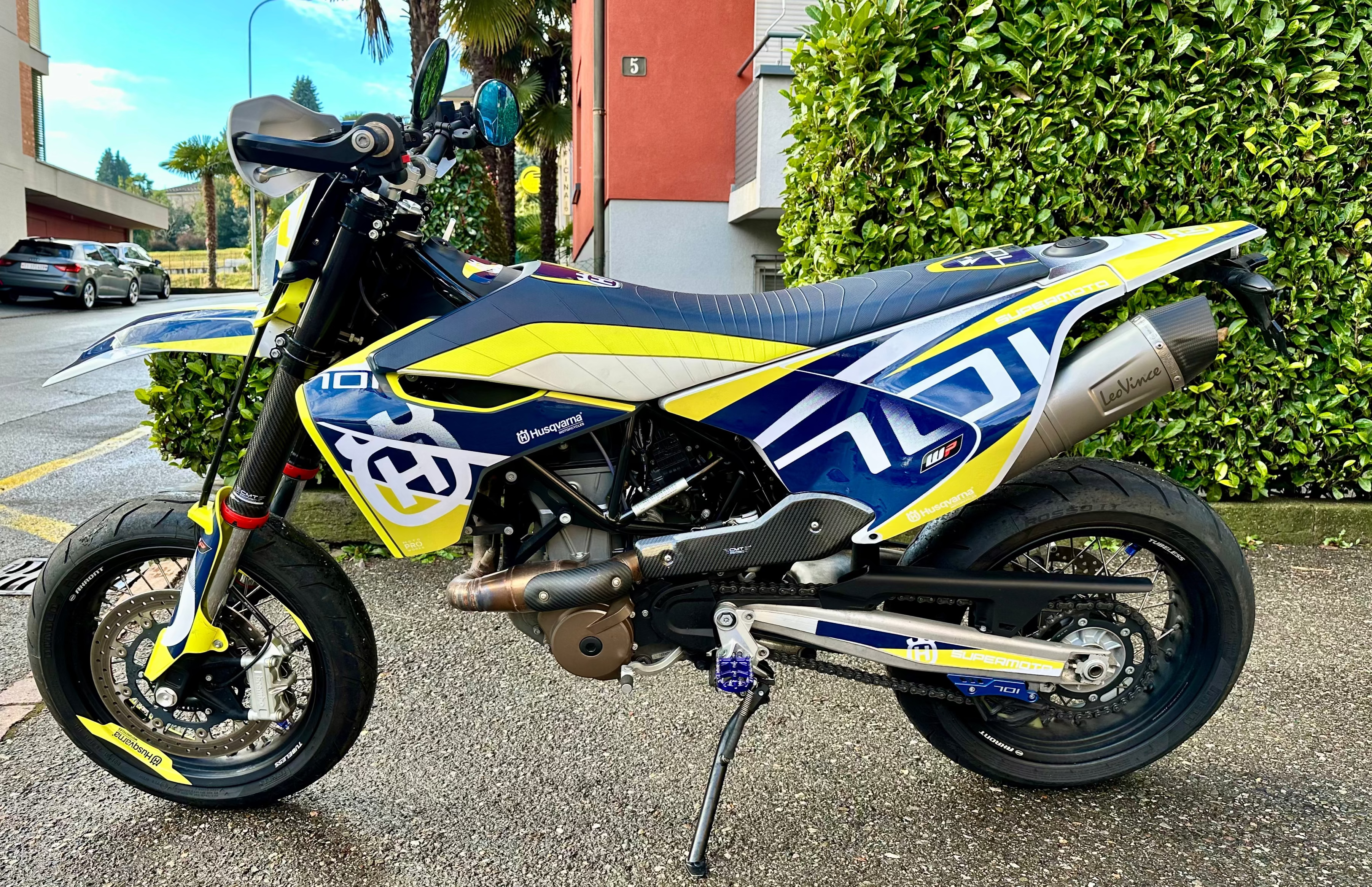 Husqvarna 701 Supermoto