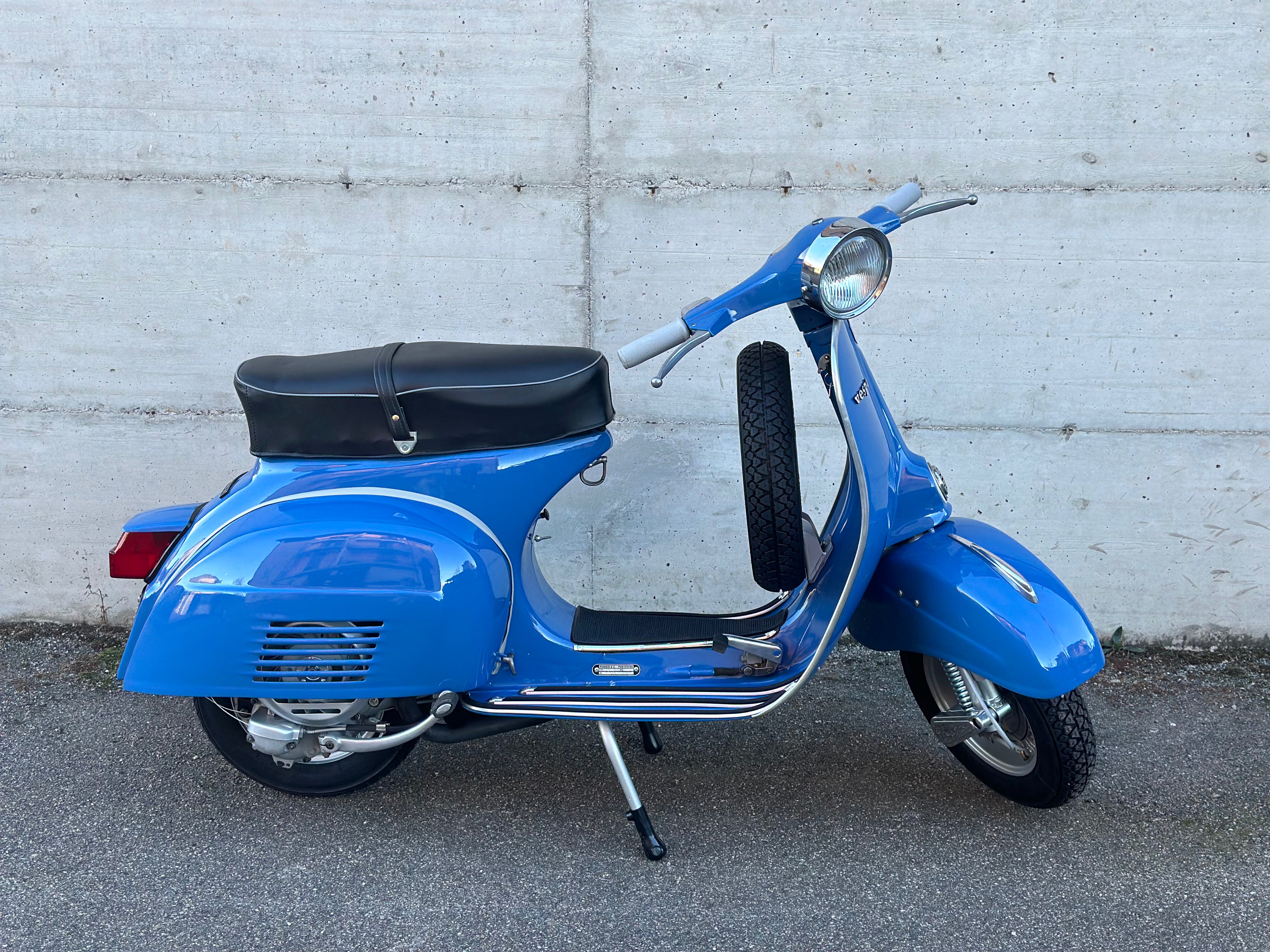 Vespa 125 GTR