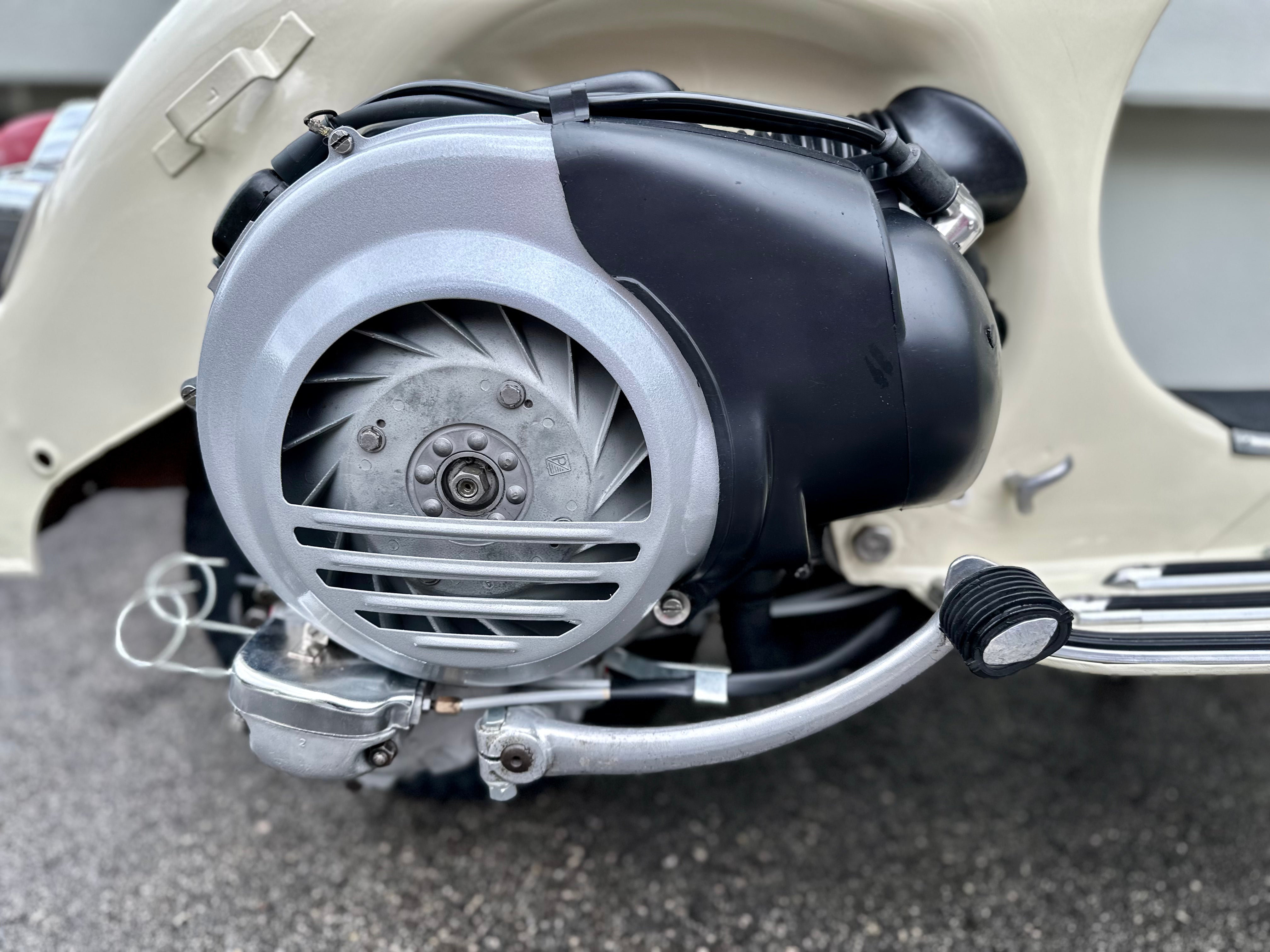 Vespa 125 Gran Lusso