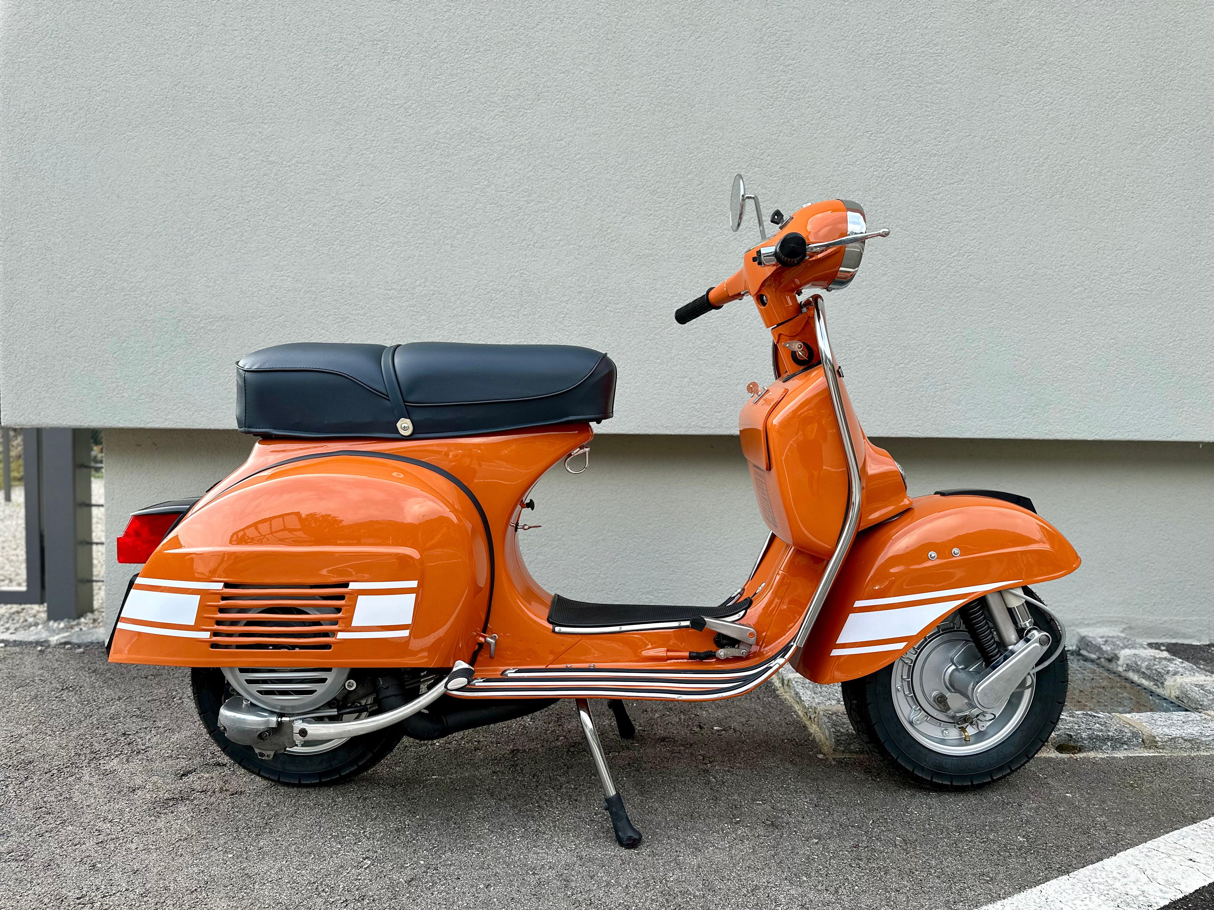 Vespa 200 Rally