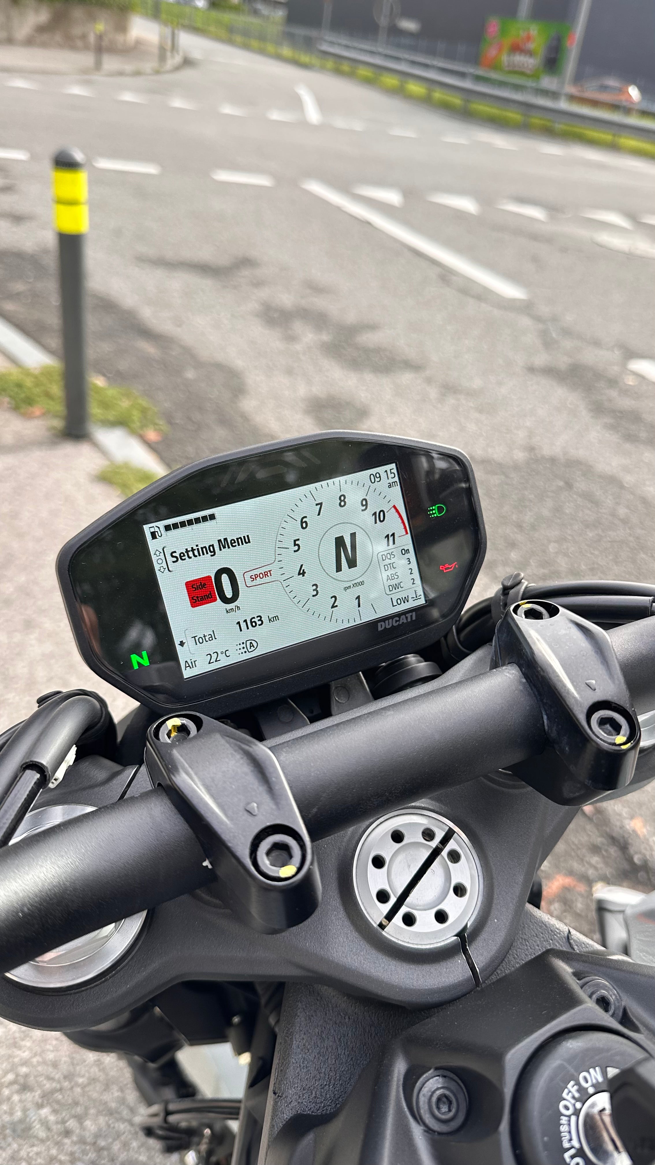 Ducati Monster 937