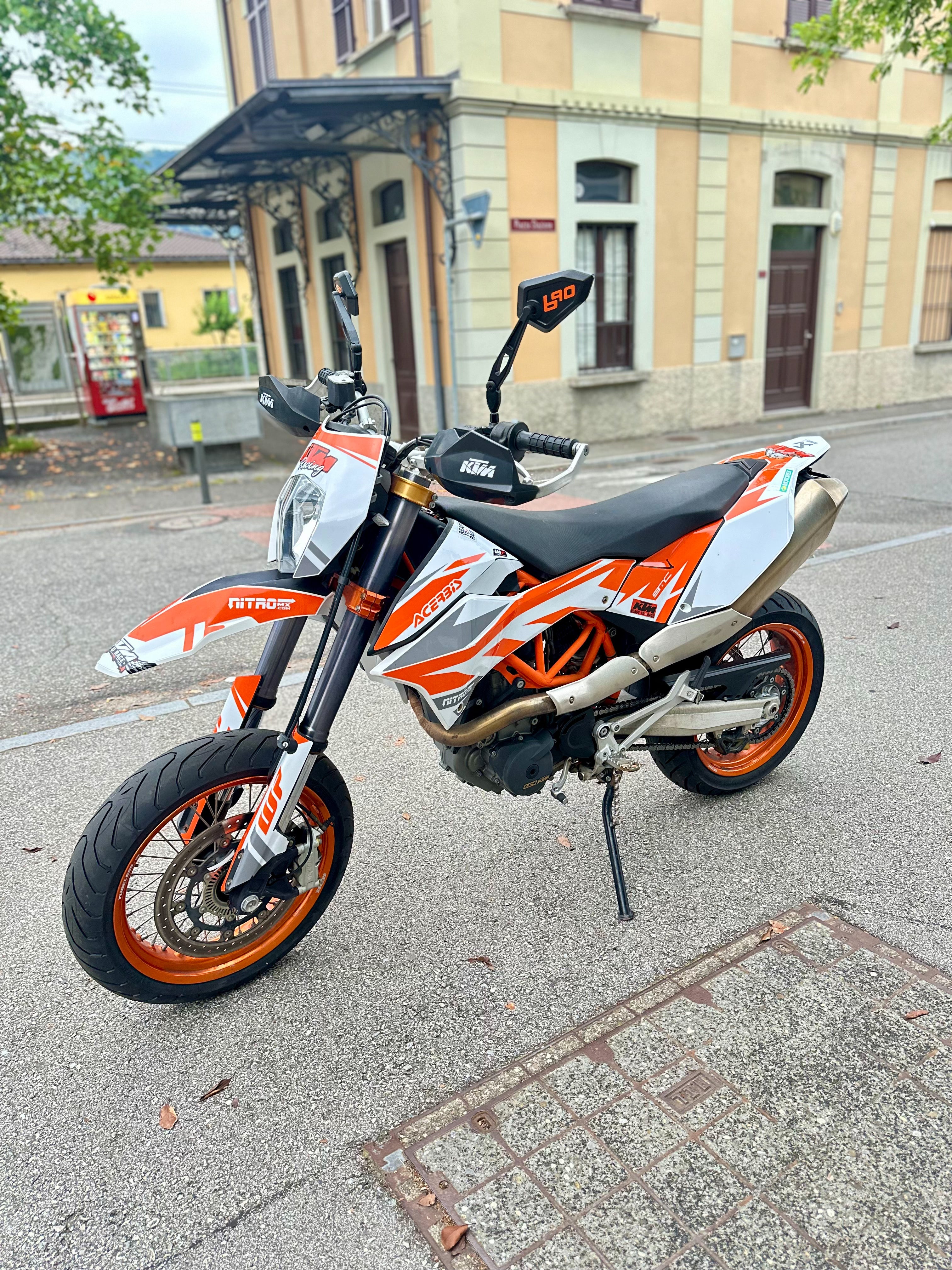KTM 690 SMC R