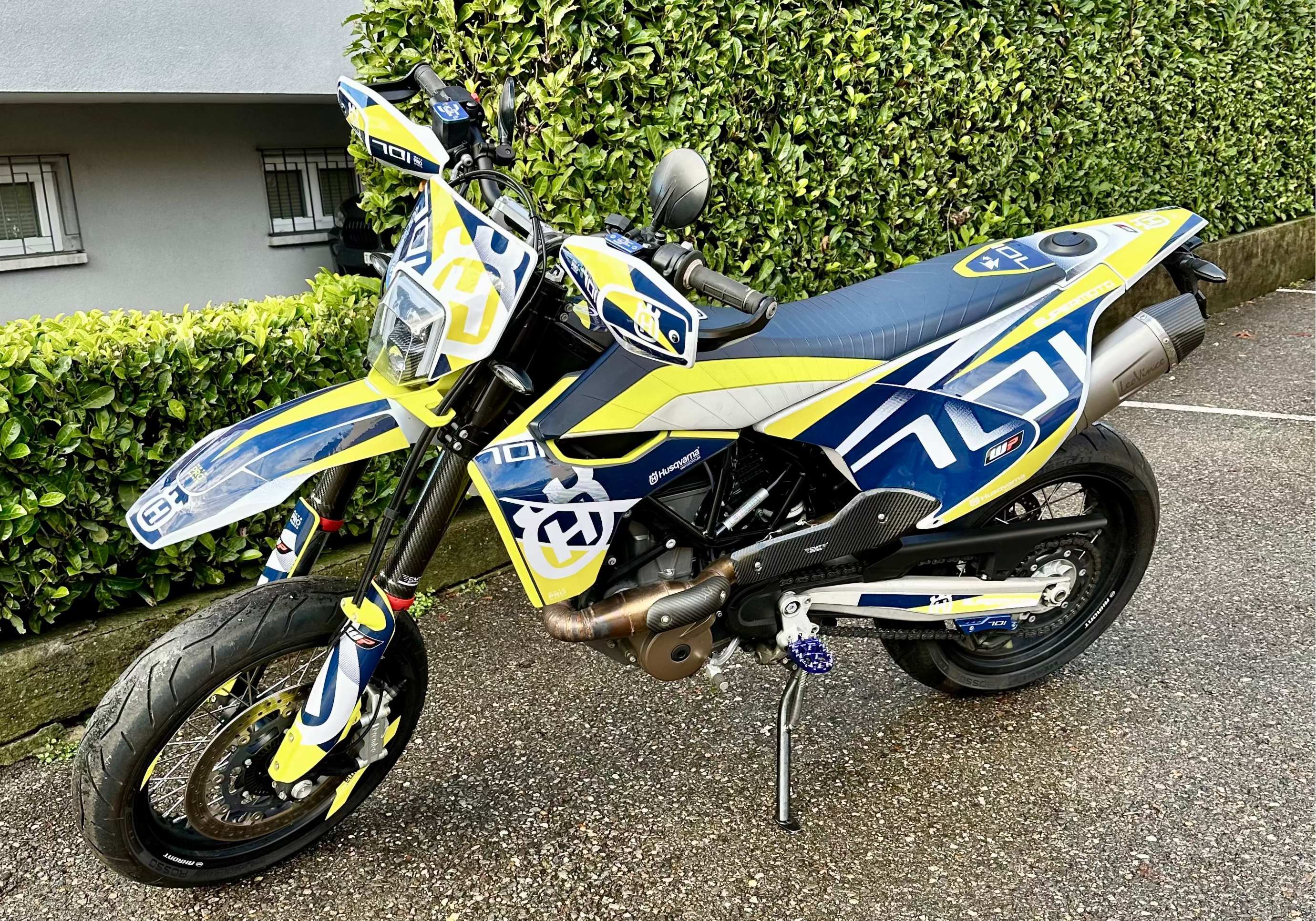 Husqvarna 701 Supermoto