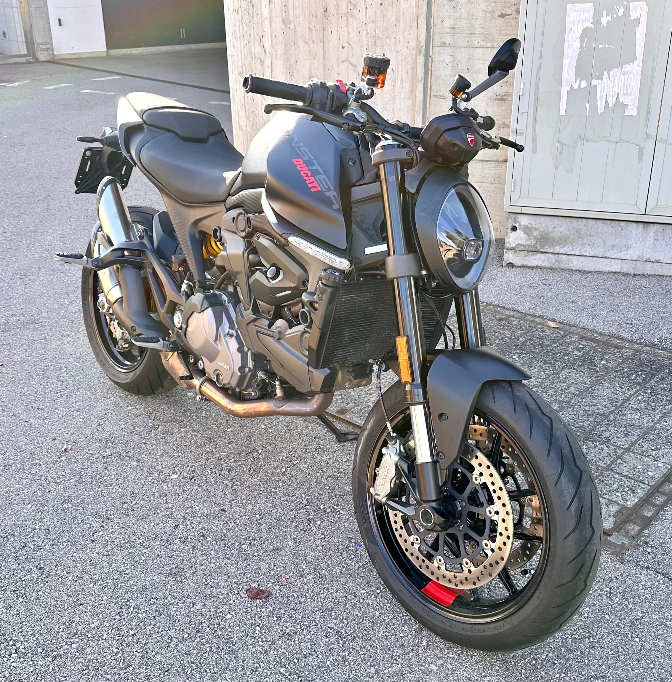 Ducati Monster 937