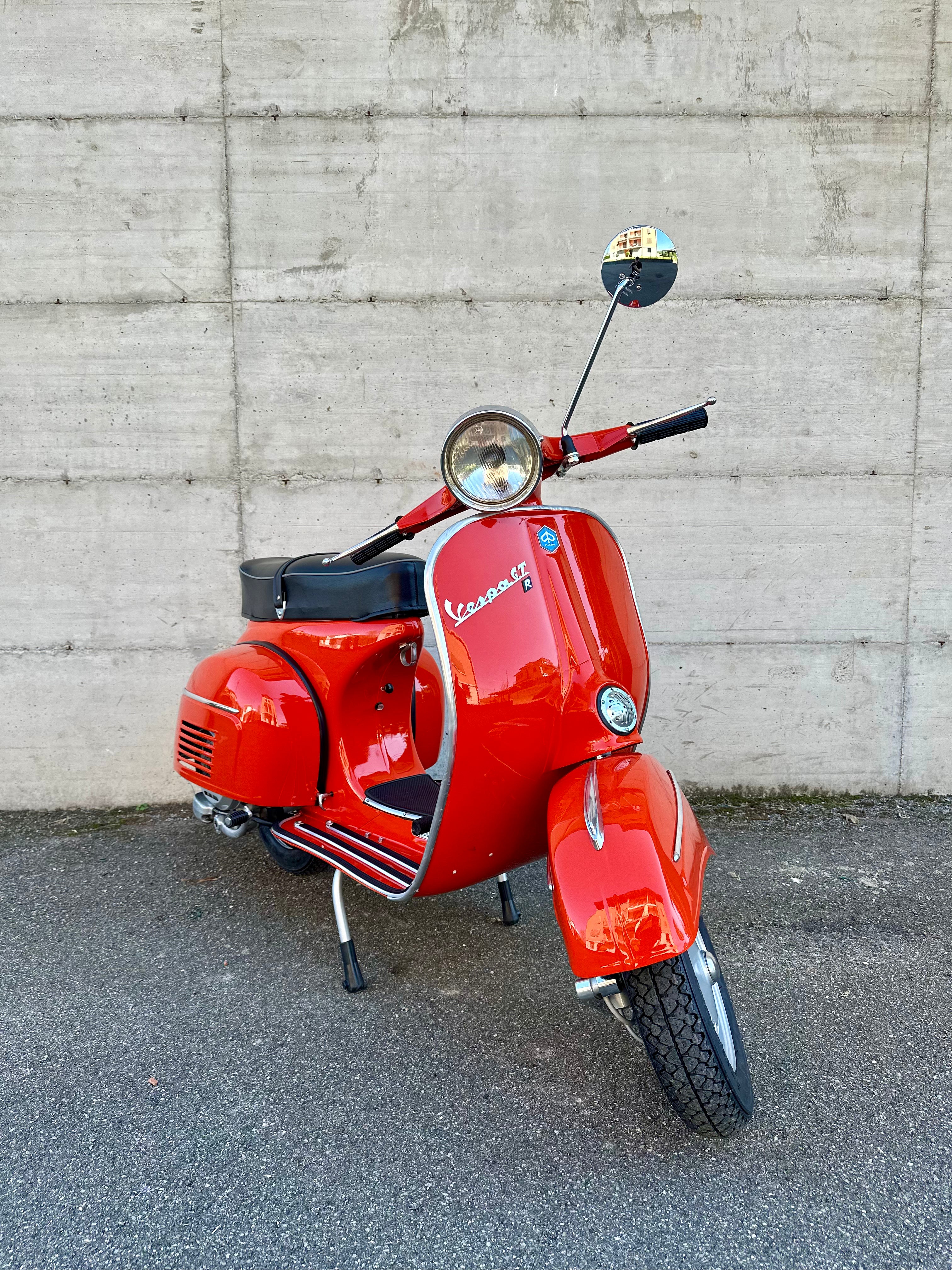 Vespa 125 GTR