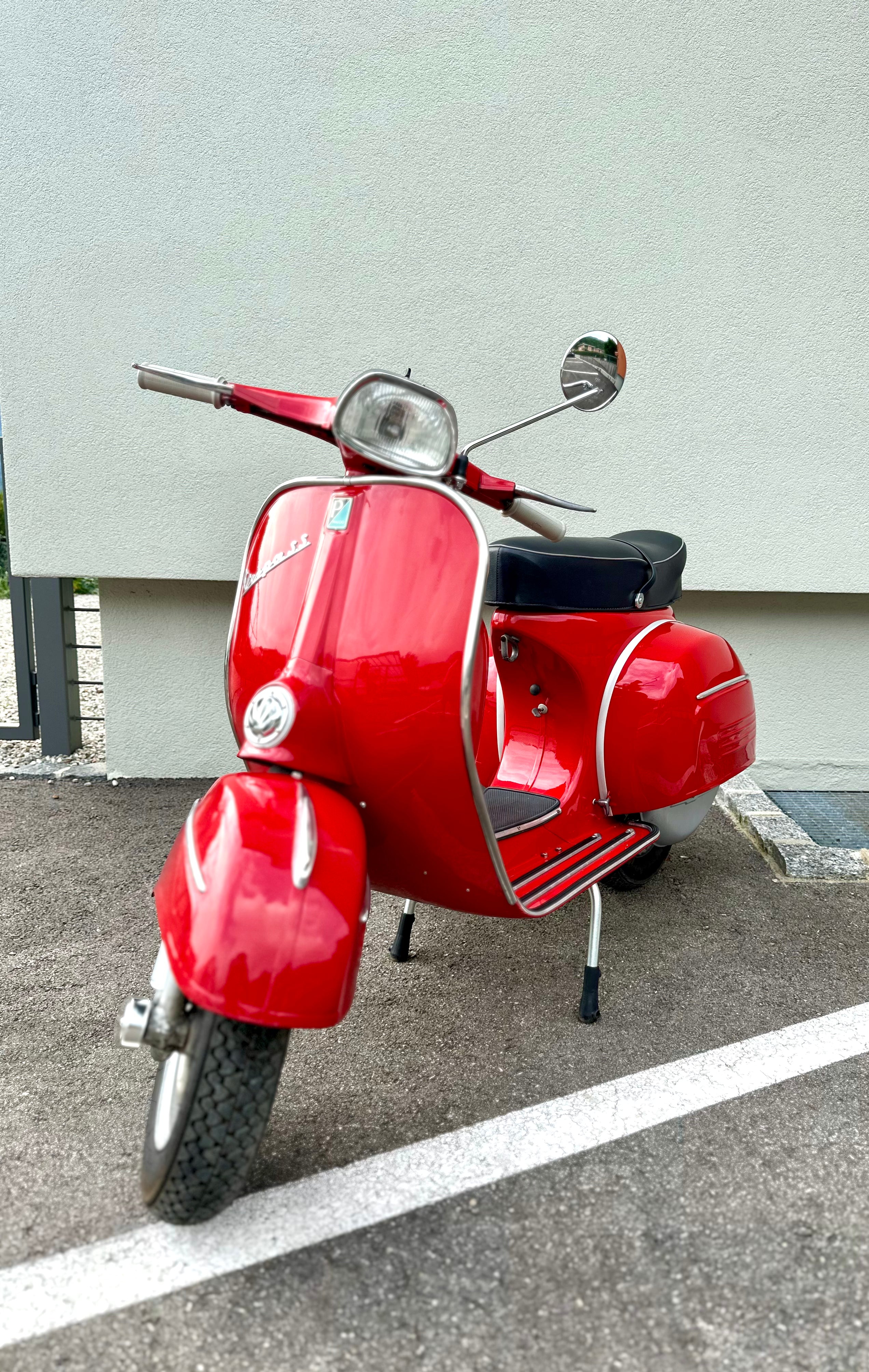 Vespa 180 Super Sport